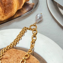 Load image into Gallery viewer, The Jane Pearl Necklace

