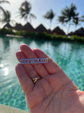 Load image into Gallery viewer, Boxed In Name Necklace
